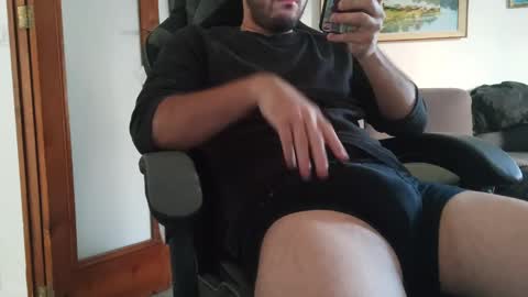 Snapshot of andreudickhard91 chatting on December 2024 08:00:01 AM Andreu online show from December 2024 08:00:01 AM