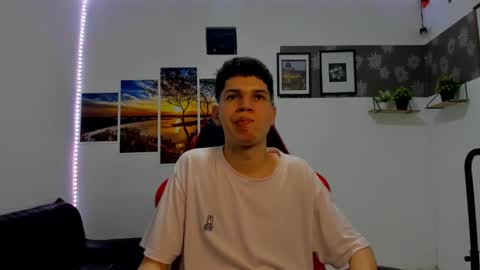 Snapshot of andrew_2811 chatting on November 2025 12:54:01 AM andrew_2811 online show from November 2025 12:54:01 AM