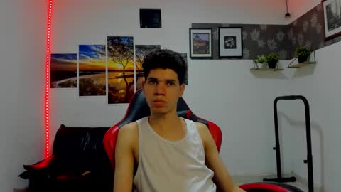 Snapshot of andrew_2811 chatting on December 2025 05:57:01 AM andrew_2811 online show from December 2025 05:57:01 AM