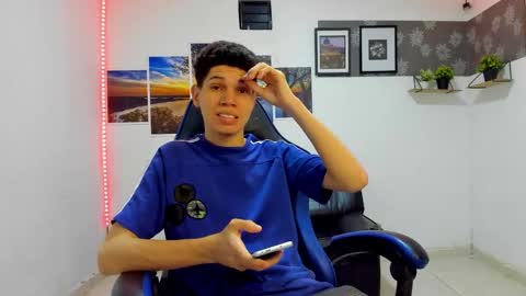 Snapshot of andrew_2811 chatting on February 2026 10:12:01 AM andrew_2811 online show from February 2026 10:12:01 AM