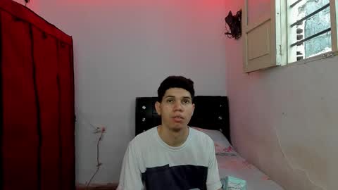 Snapshot of andrew_2811 chatting on March 2026 03:47:01 PM andrew_2811 online show from March 2026 03:47:01 PM