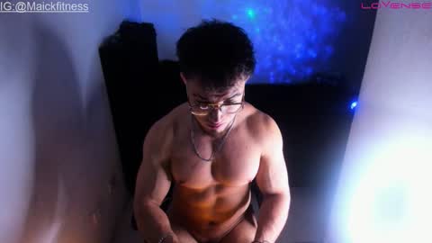 Snapshot of andrew__harriss chatting on January 2026 03:33:01 AM Andrew Harriss online show from January 2026 03:33:01 AM