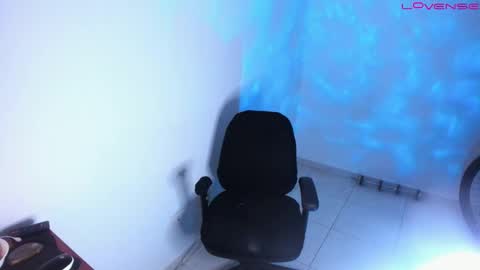 Snapshot of andrew__harriss chatting on March 2026 01:12:02 AM Andrew Harriss online show from March 2026 01:12:02 AM