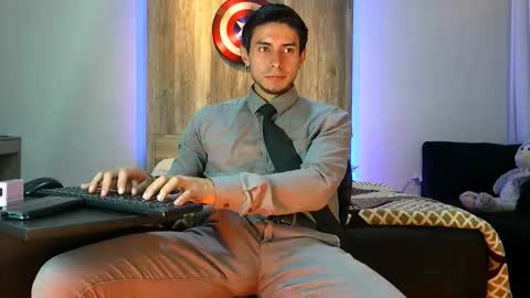 Andrew online show from September 2025 06:34:01 AM