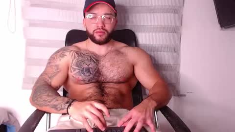 Snapshot of andrew_holden__ chatting on November 2025 12:43:02 AM andrew_holden__ online show from November 2025 12:43:02 AM