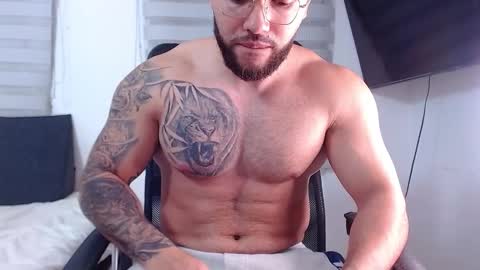 Snapshot of andrew_holden__ chatting on January 2026 11:32:02 PM andrew_holden__ online show from January 2026 11:32:02 PM