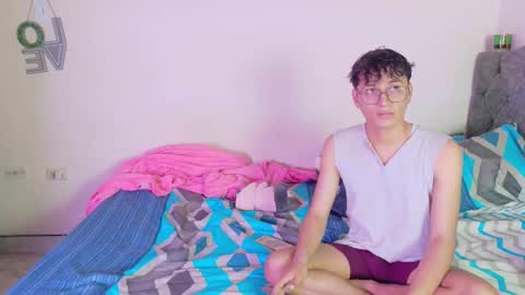 Snapshot of andrew_logan_ chatting on March 2026 09:06:01 PM daniel y breiner online show from March 2026 09:06:01 PM