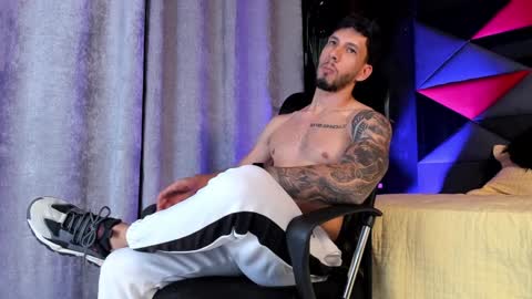 Snapshot of andrew_mathe chatting on December 2024 09:45:01 PM Andrew Mathwes online show from December 2024 09:45:01 PM