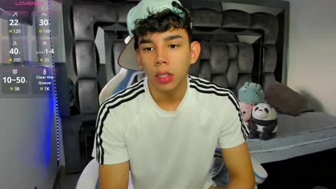 Andrew M. online show from December 2024 09:28:01 PM