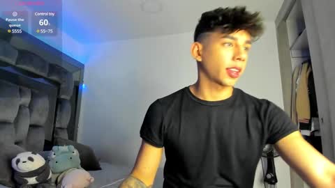 Andrew M. online show from February 2025 03:04:01 AM