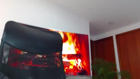 ANDREW WEST online show from December 2024 10:02:02 PM