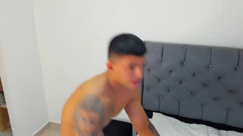 andrew online show from November 2025 12:54:02 AM