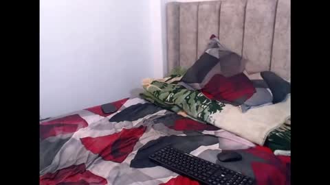 andrewburke06 online show from November 2025 06:08:01 PM