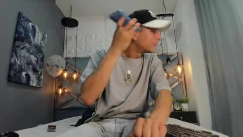 andrew online show from January 2025 02:11:02 AM