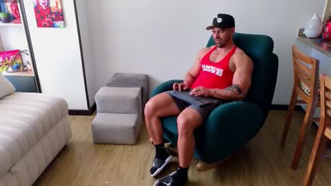 Andrew online show from September 2025 05:34:01 PM