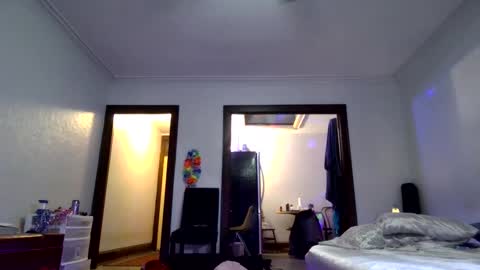 Snapshot of andrewgennie chatting on October 2025 09:54:02 AM andrewgennie online show from October 2025 09:54:02 AM