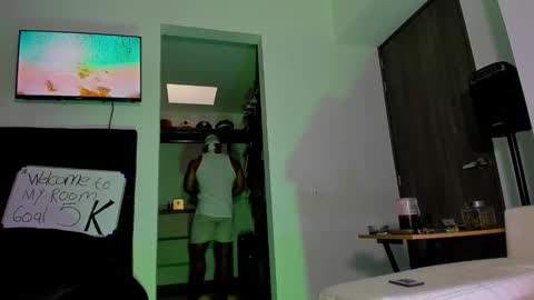 Andrew Johnson online show from September 2025 01:38:01 PM