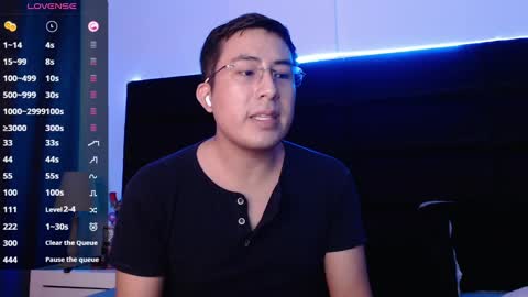 andrewmhilton_ online show from January 2025 11:27:02 PM