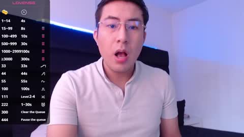 andrewmhilton_ online show from January 2025 04:34:01 PM