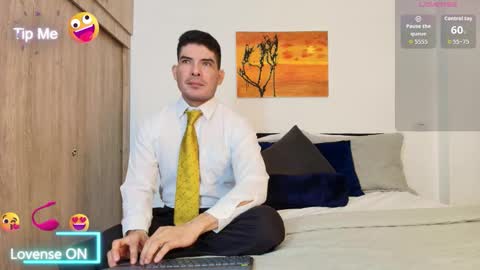 andrewstelee online show from November 2025 05:14:01 PM