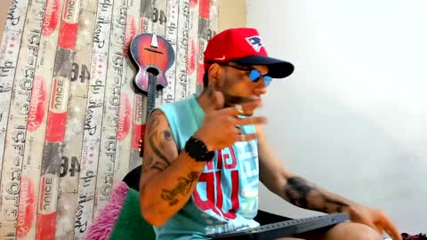   online show from January 2025 01:47:01 PM