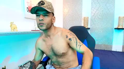   online show from February 2025 07:30:02 PM