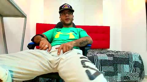   online show from September 2025 08:24:02 PM