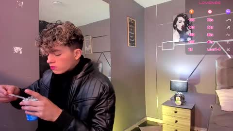 Snapshot of andrius_24 chatting on December 2024 11:40:01 AM online show from December 2024 11:40:01 AM