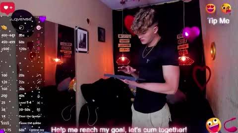 Snapshot of andrius_24 chatting on February 2026 01:43:02 AM online show from February 2026 01:43:02 AM