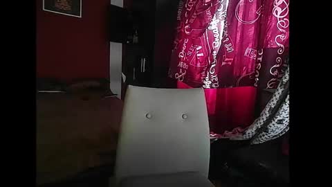 Snapshot of androdd666 chatting on February 2025 02:00:01 PM androd666 online show from February 2025 02:00:01 PM