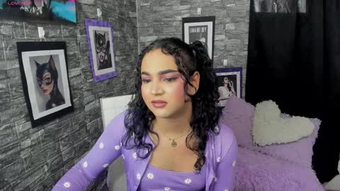 Snapshot of andrys_hot chatting on November 2025 08:41:01 PM Andrys online show from November 2025 08:41:01 PM