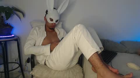 Snapshot of andy_0018 chatting on December 2024 08:44:01 PM Andy online show from December 2024 08:44:01 PM