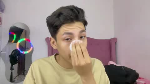 Andy online show from April 2026 12:04:01 PM