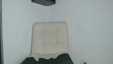 Snapshot of andy_collins__ chatting on November 2025 03:05:01 AM andy_collins__ online show from November 2025 03:05:01 AM