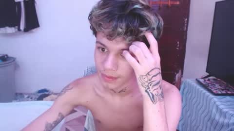 andy_dan1 online show from May 2026 07:02:02 AM