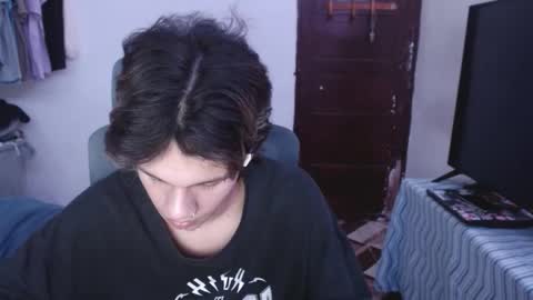 Snapshot of andy_dan1 chatting on June 2026 08:06:01 AM andy_dan1 online show from June 2026 08:06:01 AM