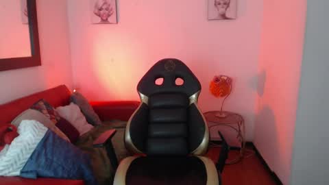 andy_eagleton_20 online show from April 2026 03:55:01 AM