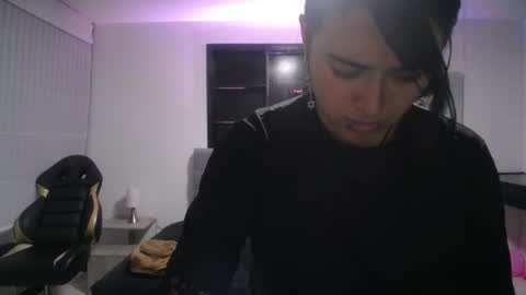 andy_eagleton_20 online show from June 2026 08:34:02 PM