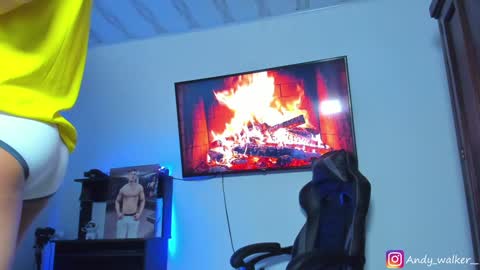 Snapshot of andy_walker_ chatting on January 2025 05:42:01 PM Andres online show from January 2025 05:42:01 PM