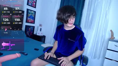 andy online show from December 2025 01:56:02 AM