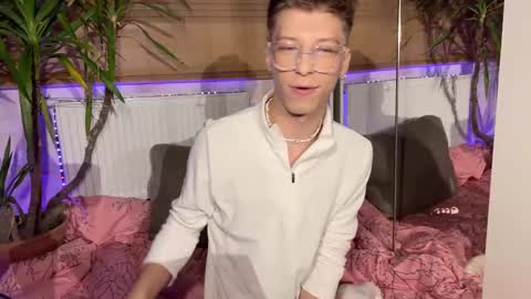 Snapshot of andytwinkkk chatting on January 2025 03:02:01 PM AndyTwinkkk online show from January 2025 03:02:01 PM