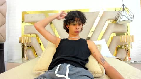 andyxibrat online show from September 2025 06:55:01 PM