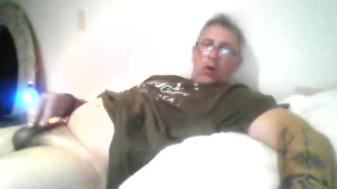 Snapshot of andyyyyyy35 chatting on September 2025 12:16:01 PM andyyyyyy35 online show from September 2025 12:16:01 PM