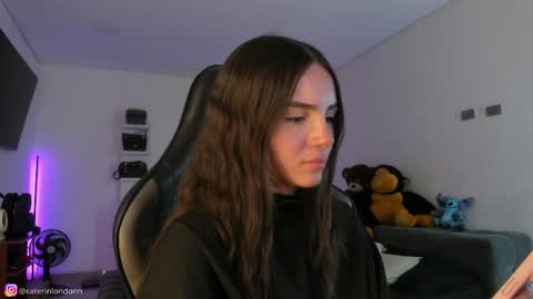      online show from April 2026 03:01:02 AM