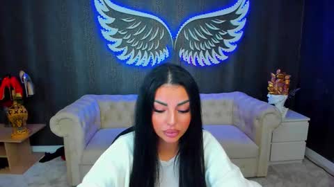 Anne online show from October 2025 06:50:01 PM