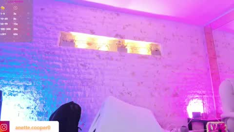 Snapshot of anette_cooper chatting on February 2025 09:56:01 AM anette_cooper online show from February 2025 09:56:01 AM