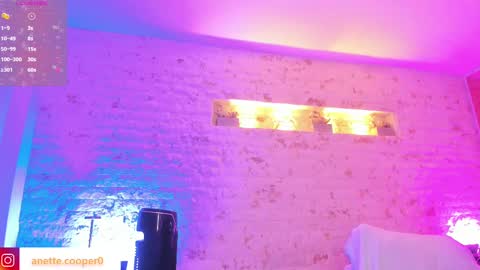 Snapshot of anette_cooper chatting on February 2025 05:37:01 AM anette_cooper online show from February 2025 05:37:01 AM