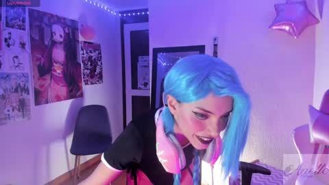 Snapshot of anette_sf chatting on December 2024 04:57:01 AM Anette Scorpio online show from December 2024 04:57:01 AM