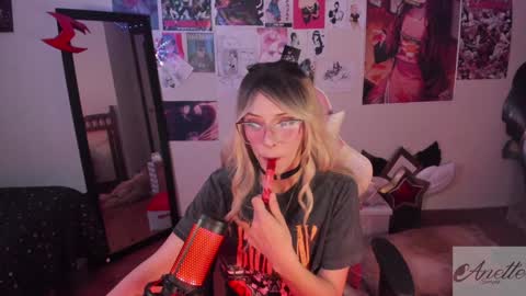 Snapshot of anette_sf chatting on December 2024 06:14:01 AM Anette Scorpio online show from December 2024 06:14:01 AM