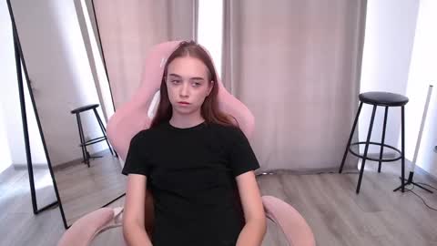 Anfisa online show from May 2026 09:49:01 AM